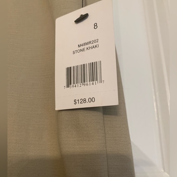 NWT Tahari Capri Pants - Picture 6 of 7